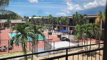 Desk, laptop workspace, iron/ironing board, free WiFi