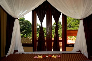 Quarto design, para não fumantes, vista para a montanha | Vista do quarto