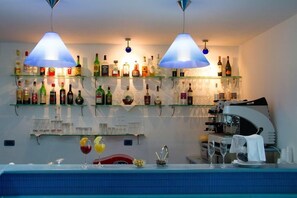 Bar (in der Unterkunft)