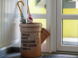 Nicht klassifiziertes Bild, 3 von 45, Schaltfläche