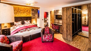View from property - Hotel Tyrol (Malles Venosta)