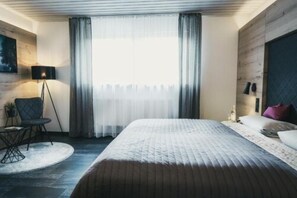 Zimmersafe, Schreibtisch, kostenloses WLAN