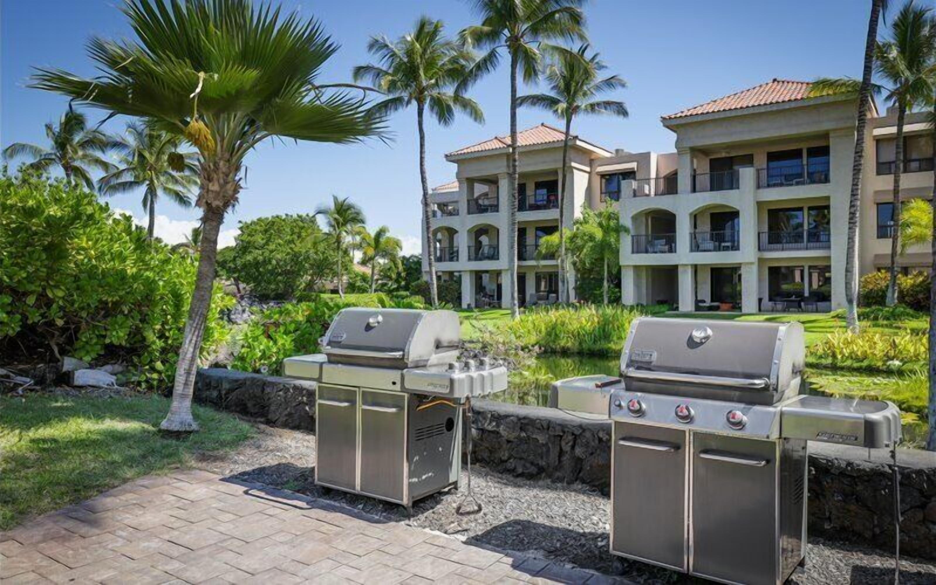 Shores at Waikoloa Unit 105 Garden View 2 Bedroom 2 Bath | Individuelt dekorert, individuelt innredet og strykejern/-brett
