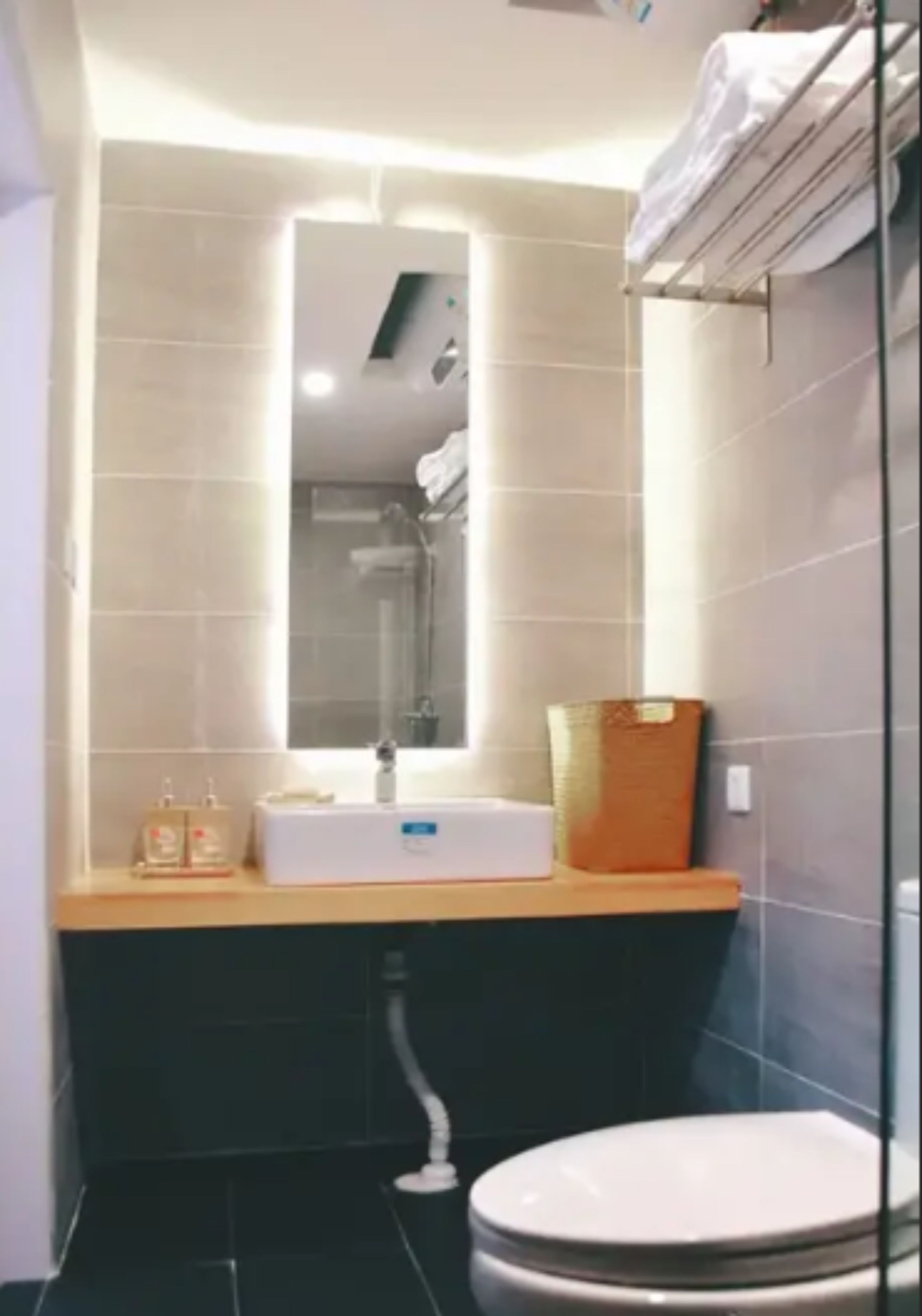 Design Villa A | Bathroom | Shower, rainfall showerhead, hair dryer