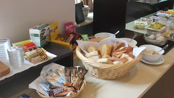 Daily buffet breakfast (EUR 12 per person)