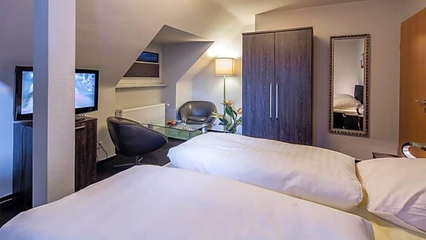 Unclassified image, 1 of 24, button - Hotel La Scala (Gelsenkirchen)