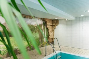 Indoor pool - Hotel Gondelfahrt (Jonsdorf)