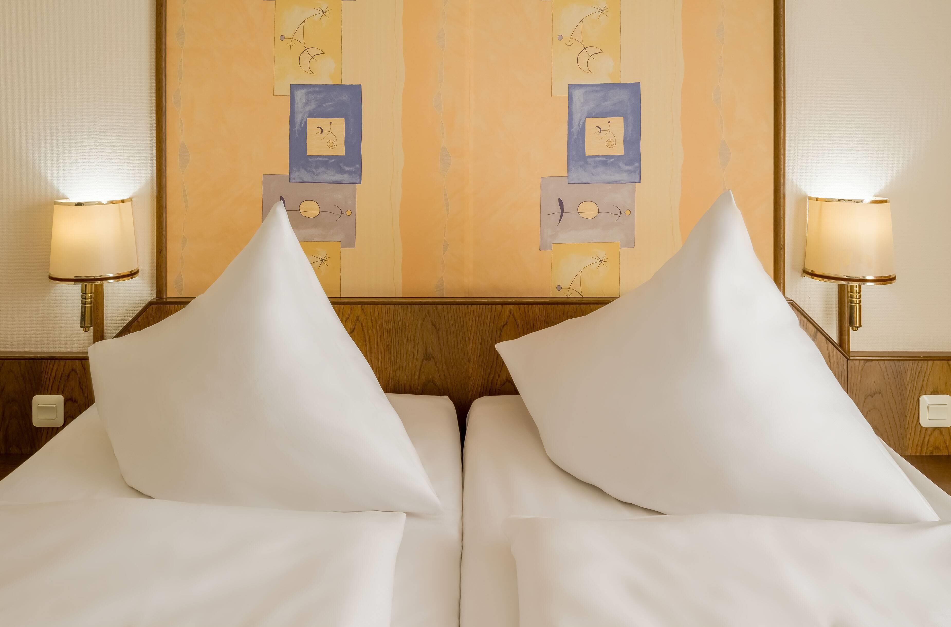 Standardzimmer, 1 Doppelbett | Allergikerbettwaren, Schreibtisch, kostenlose Babybetten