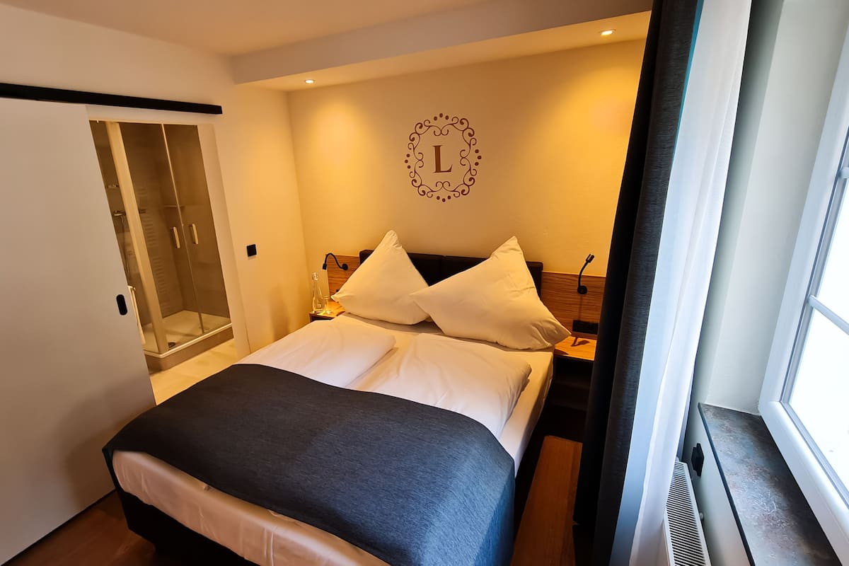 Double Room | 1 bilik tidur, meja, ruang kerja komputer riba, kalis bunyi