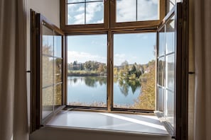 Pemandangan perairan