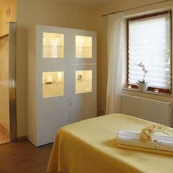 Soins corporels, massages aux pierres chaudes, gommages corporels