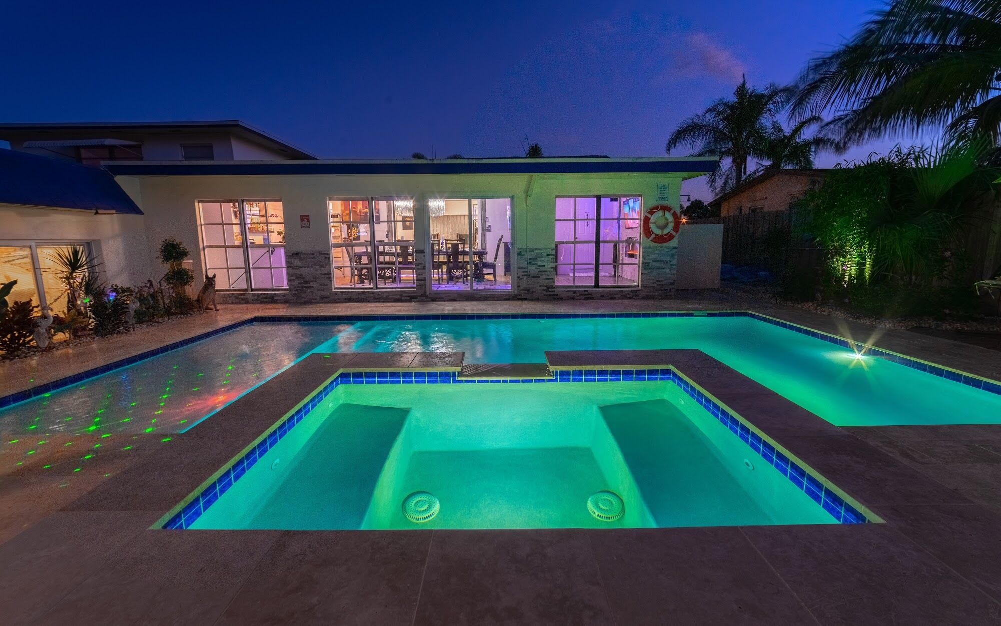 Piscine extérieure, piscine chauffée