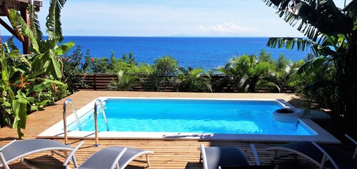 Vue sublime à 180° sur la baie du Diamant! Plage à 150m!  Piscine