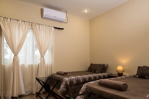 クラシック シャレー (Lenisè) | 1 室のベッドルーム、エジプト綿のシーツ、高級寝具、低反発ベッド