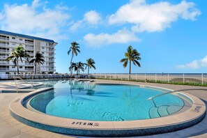 Immagine non classificata, 4 di 50, pulsante