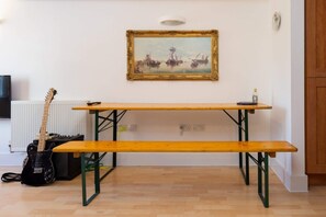 Apartment (1 Bedroom) | 1 bedroom, premium bedding, laptop workspace, iron/ironing board