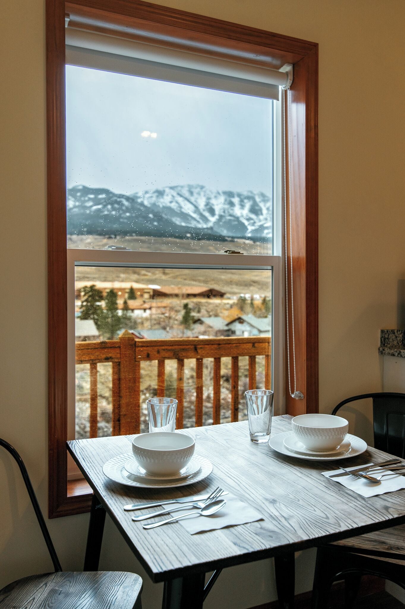 Studio supérieur, 1 grand lit, non-fumeur, vue sur le fleuve | Accès au Wi-Fi (inclus), literie fournie