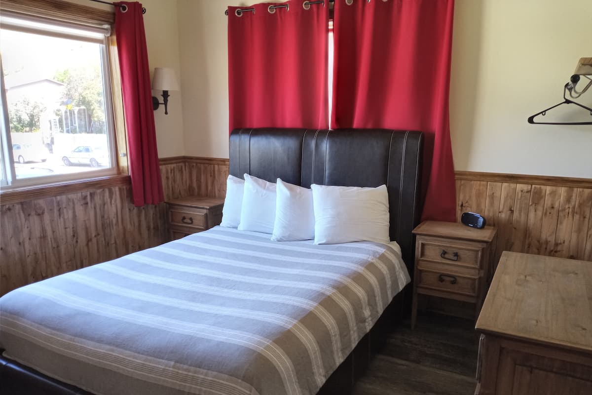 Superior Suite, Multiple Beds, Non Smoking, River View