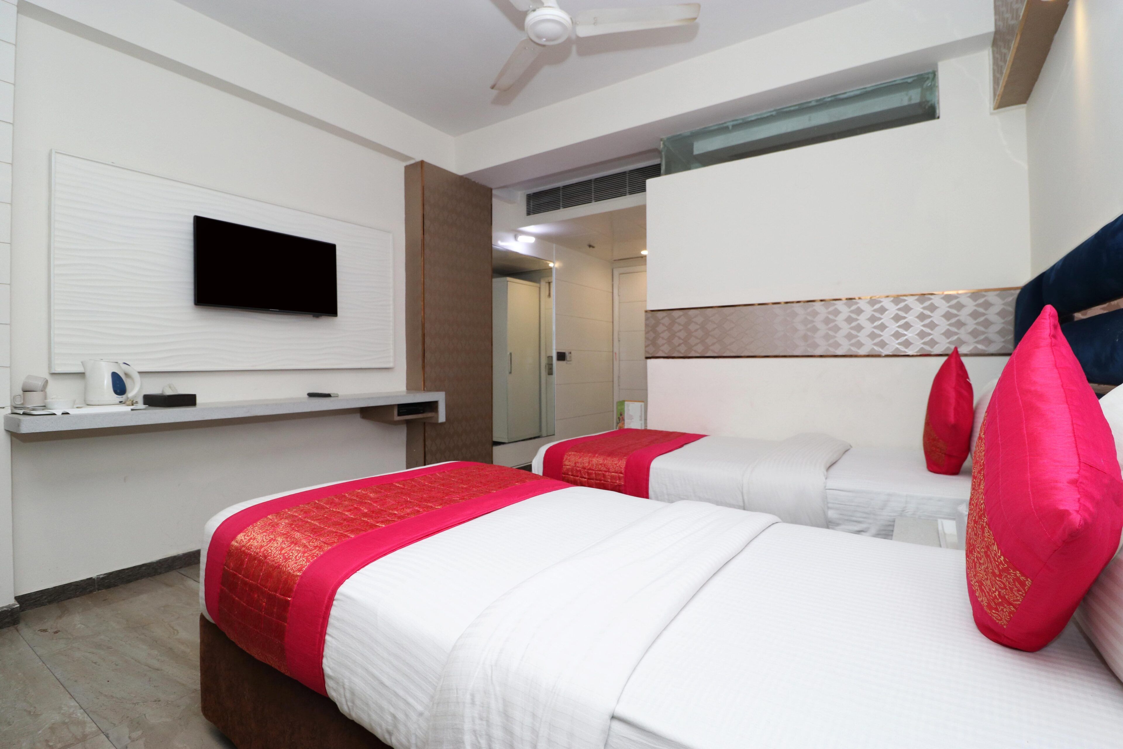 Foto - Hotel Krishna Plaza Just Near New Delhi Station And Connaught Place By M S Hospitality