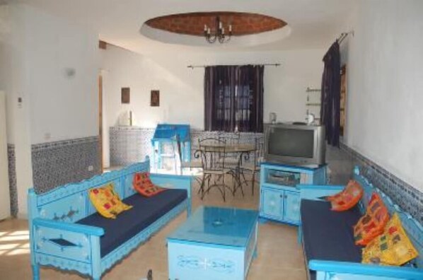 TV, DVD player, books