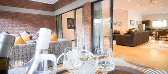 Victoria Falls Holiday Home 