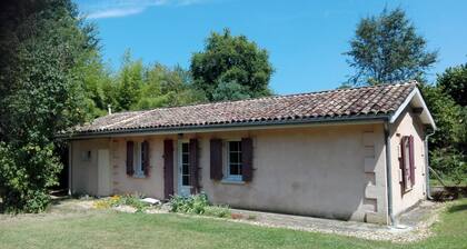 Kleines unabhängiges Haus auf dem Land, in der Nähe von Saint Emilion, für 4 Personen