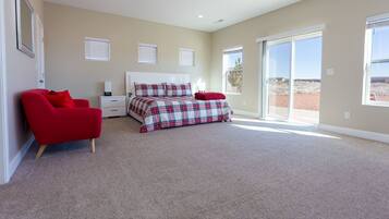 4 chambres, fer et planche à repasser, lit parapluie, Wi-Fi