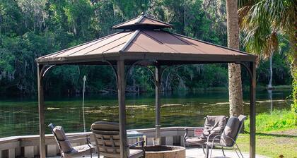 On Rainbow River / Pets OK / Multi-Night Discounts / Off Season Comp Days
