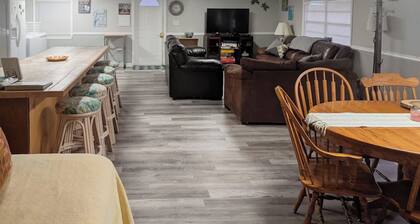 On Rainbow River / Pets OK / Multi-Night Discounts / Off Season Comp Days