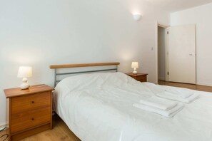 Apartment (2 Bedrooms)