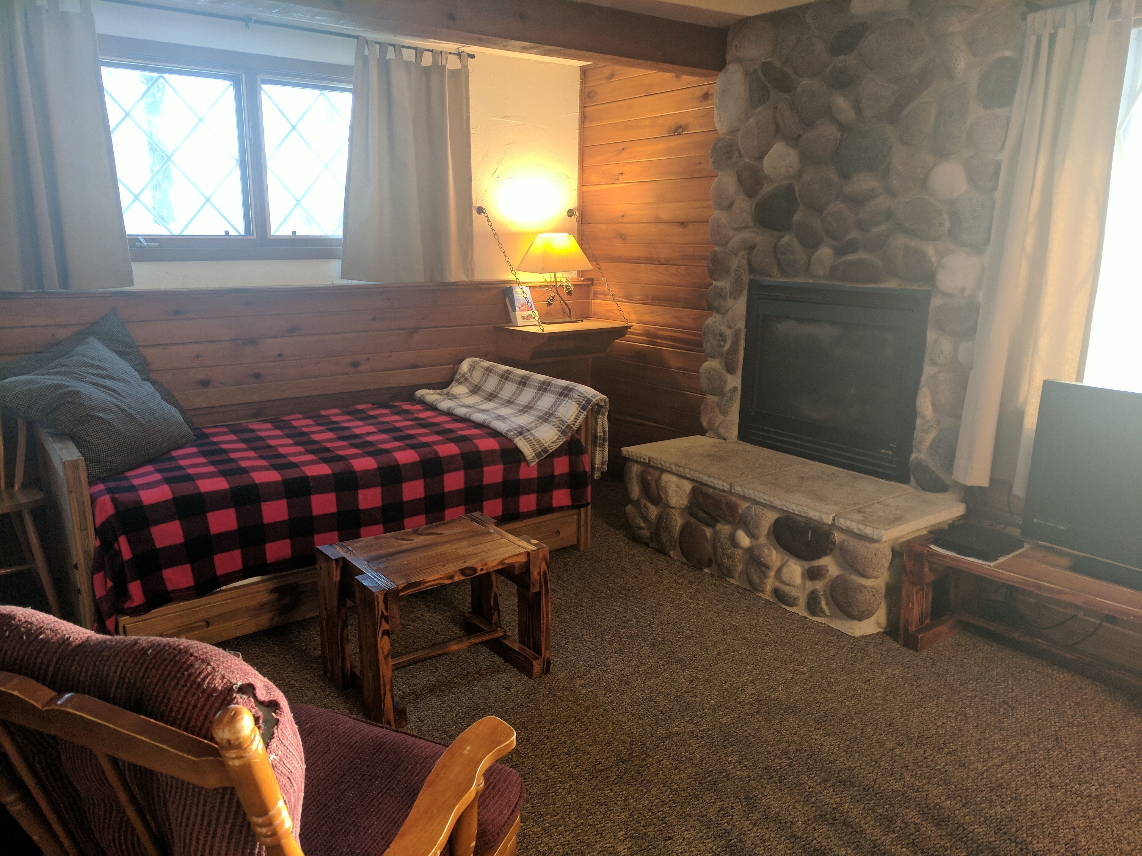 6 bedrooms, free WiFi, bed sheets