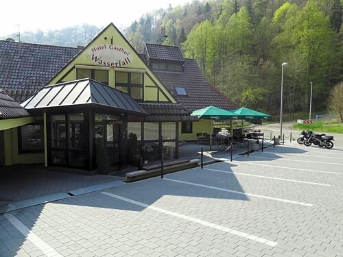 Hotel Zum Wasserfall Garni