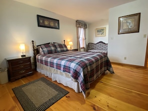 7 bedrooms, iron/ironing board, free WiFi, bed sheets