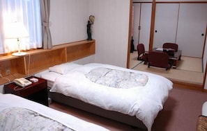 Down duvets, in-room safe, free WiFi, bed sheets