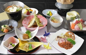 Ryokan dining