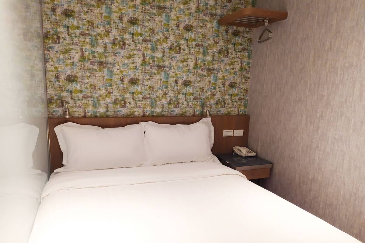 Desk, free WiFi, bed sheets