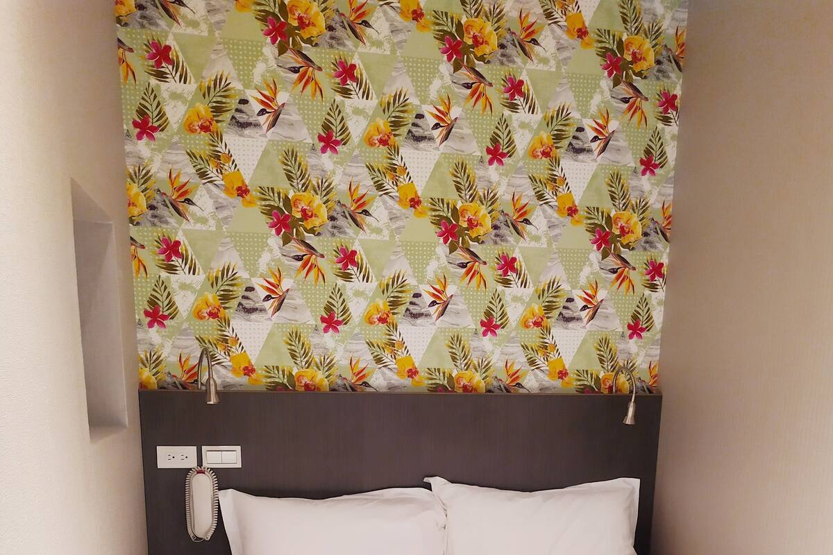Desk, free WiFi, bed sheets