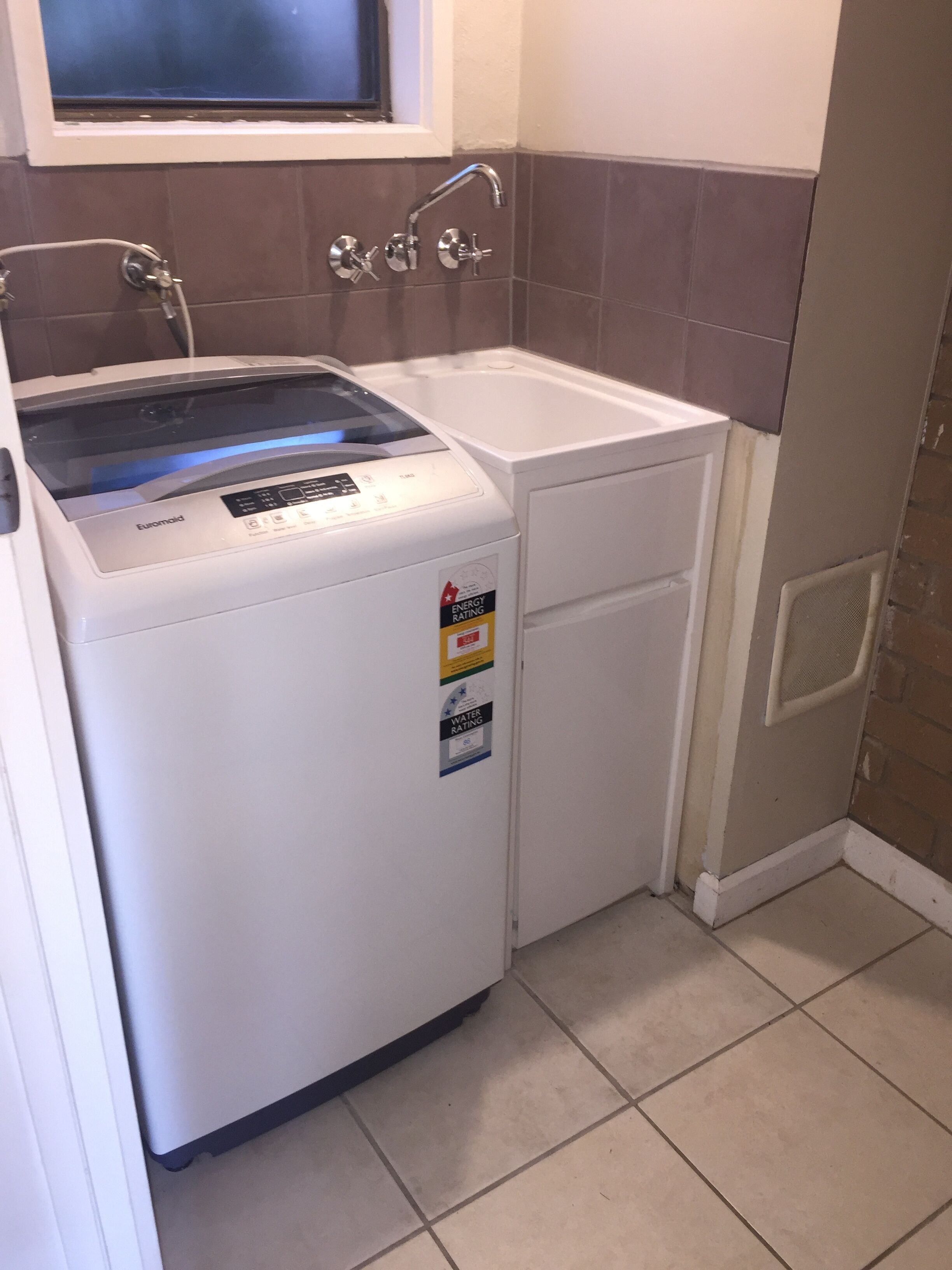 Central Airlie☆Modern☆Sea Views☆Pool☆Free Wifi — image 17