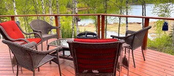 The Rusty Salmon Lake House with Deck, Dock, Canoe and Kayaks