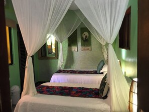 3 chambres, fer et planche à repasser, Wi-Fi gratuit, draps fournis