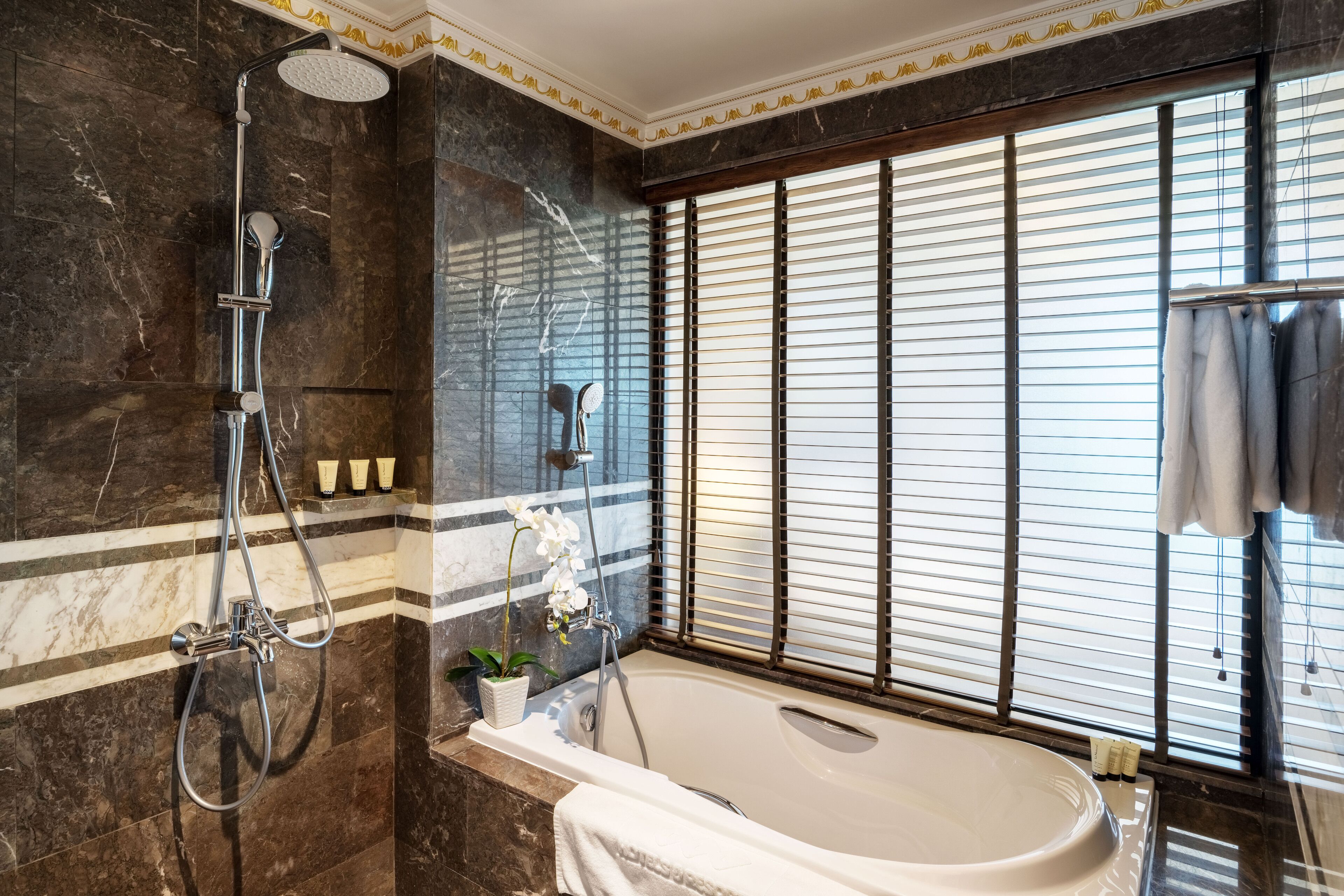 club room, golf view | bathroom | shower, free toiletries, hair dryer, bathrobes