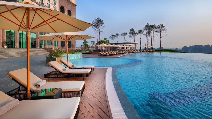 FLC Halong Bay Golf Club & Luxury Resort