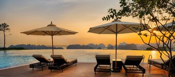 FLC Halong Bay Golf Club & Luxury Resort