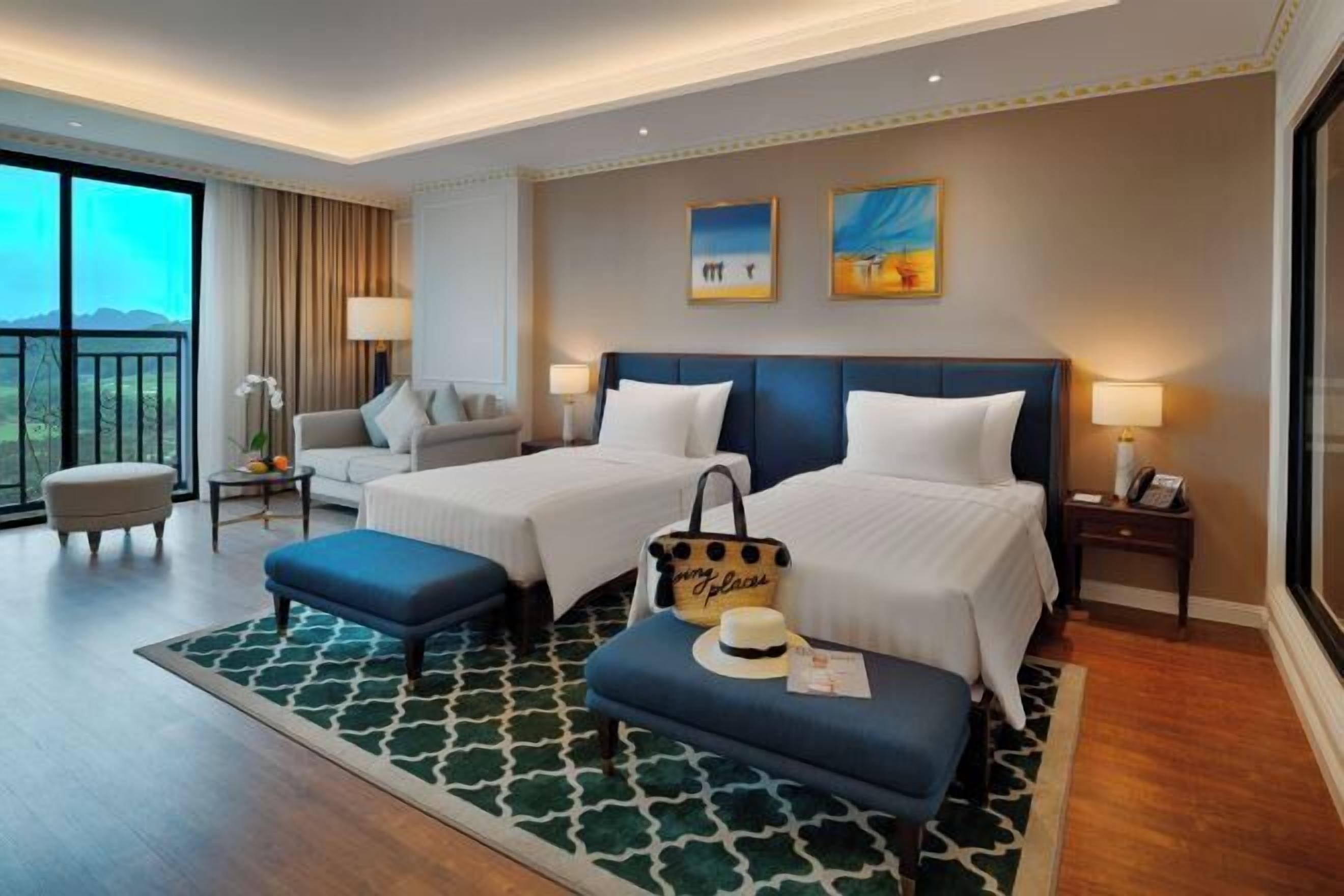 Minibar, in-room safe, desk, soundproofing