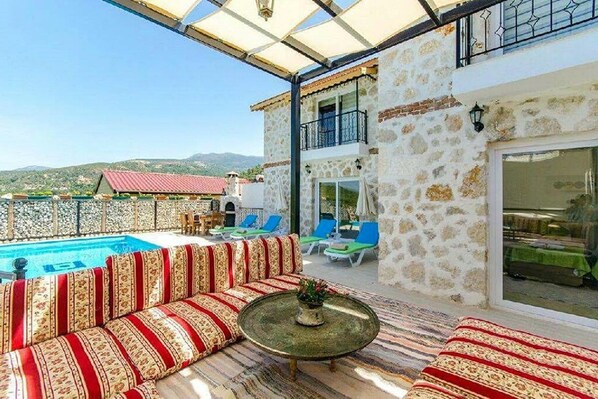 Villa, 3 Bedrooms | Terrace/patio