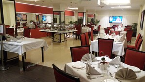 Restaurant - Smart Hotel (Lahore)