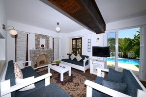 Villa, 3 Bedrooms | Living room | LCD TV - Villa Koknar (Kas)