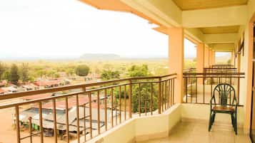 Deluxe Suite | Balcony