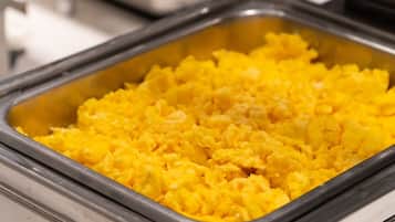 A buffet with scrambled eggs.