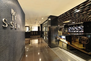 Breakfast served, local and international cuisine - Hotel JAL City Bangkok (Bangkok)